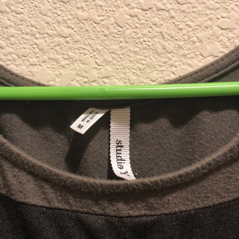 Tank top - Picture 3 of 3